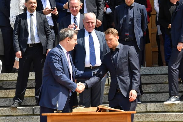 Hoeneß pro Neuer: Torwartfrage als Machtdemonstration