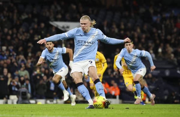 Manchester City verliert den Anschluss - Arsenal muss nur noch abwarten