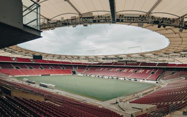 VfB Stuttgart News: Aktuelle Nachrichten & Transfers