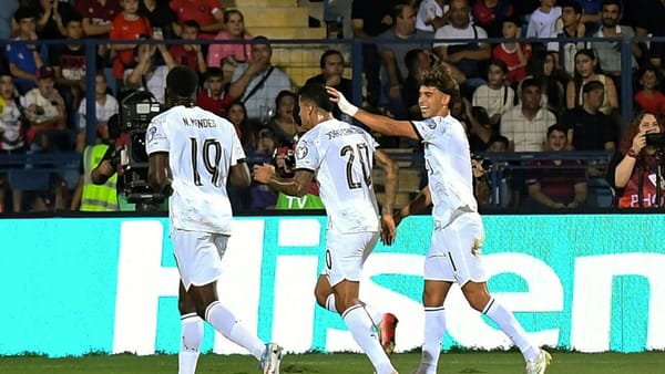 Gedenken an Diogo Jota: Portugal mit klarem Quali-Sieg