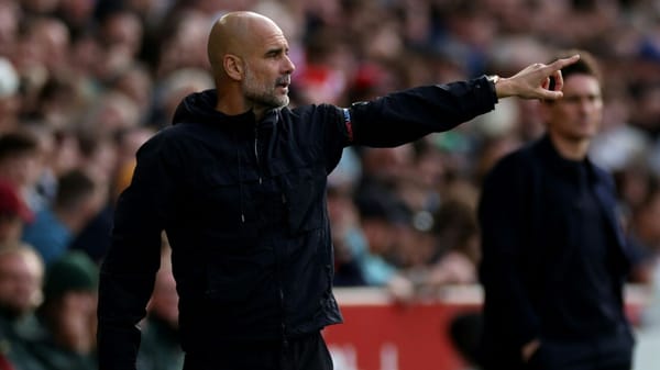 Nach Jubiläumssieg: Guardiola lädt Ferguson und Wenger ein