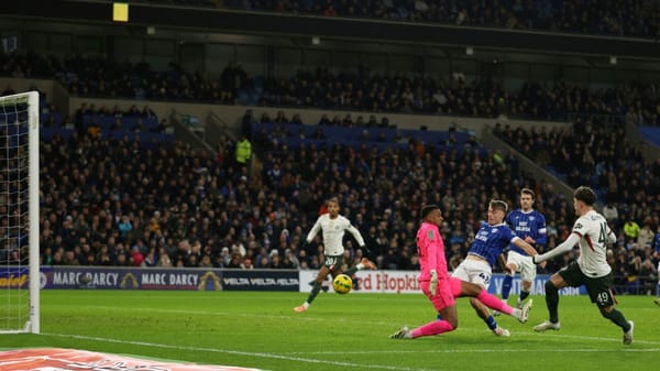 Ligapokal: Chelsea erster Halbfinalist