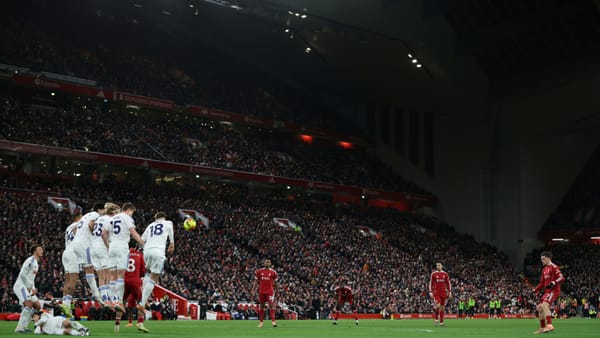 Überlegene Liverpooler ohne Tor gegen Leeds