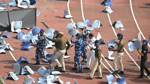 Fan-Ausschreitungen: Messi bricht Stadiontour in Indien ab