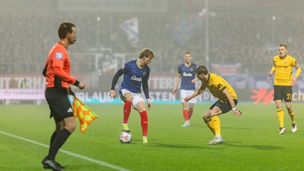 Dresden vergibt Sieg und überwintert als Tabellen-Schlusslicht