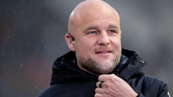 "Zu einhundert Prozent": Schröder von Klassenerhalt überzeugt