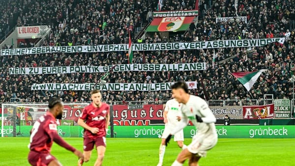 Stadionsicherheit: Fanhilfen warnen vor drastischen Maßnahmen