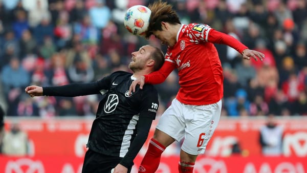 Lebenszeichen im Keller: Mainz dreht Partie gegen Wolfsburg