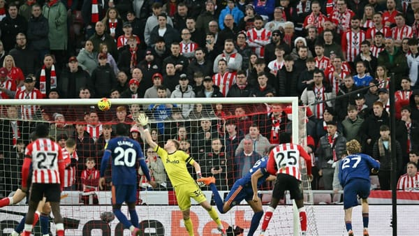 Derby-Pleite: Woltemade köpft entscheidend ins eigene Tor