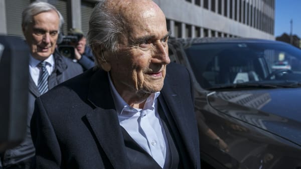 Blatter rät Fans von WM-Reisen in die USA ab