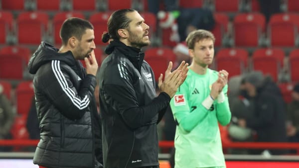 Trimmel mahnt vor Bayern-Duell: "Klare, saubere Leistung"