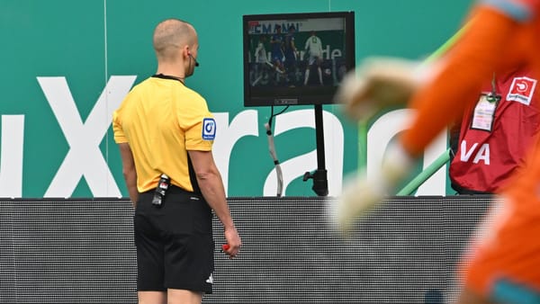 Fürth punktet trotz langer Unterzahl