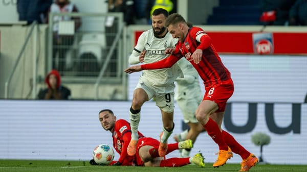 Mit Chefcoach Polanski: Gladbach verschärft Heidenheimer Krise