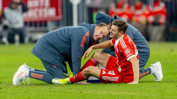 FC Bayern: Stanisic fällt vorerst aus