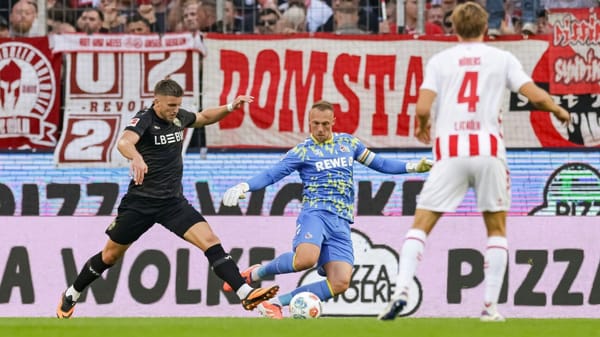 Nach Elfmeter-Wirbel: Demirovic will "Fallen lernen"