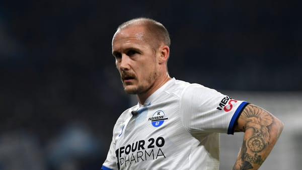 Über das Karriereende hinaus: Paderborn verlängert mit Michel