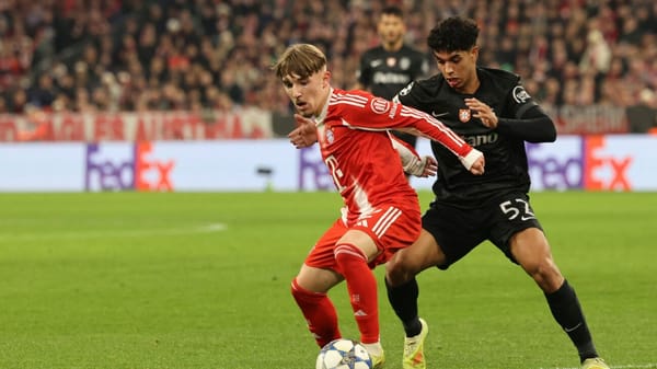 Bayern jubeln bei Davies-Comeback: Achtelfinale fast fix