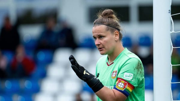 Leverkusen mehrere Wochen ohne Kapitänin Repohl