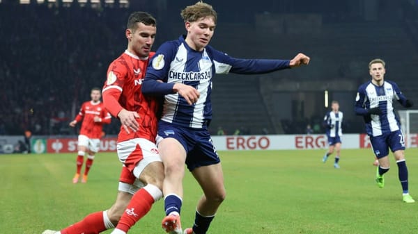 Kantersieg gegen Kaiserslautern: Hertha darf weiter träumen