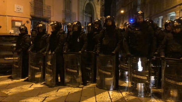 UEFA lehnt Verlegung von Eintracht-Gastspiel in Neapel ab