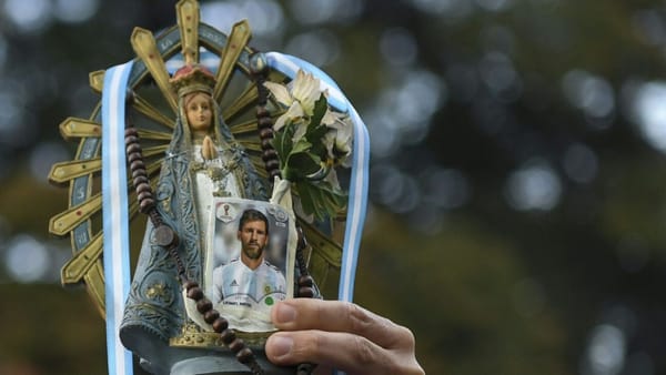 Messi-Sammelkarte erzielt Rekordwert