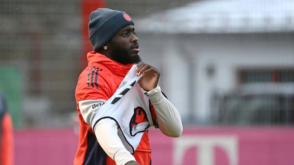 FC Bayern: Kompany lobt Upamecano