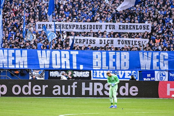 Blanker Hass! Eskalation auf Schalke