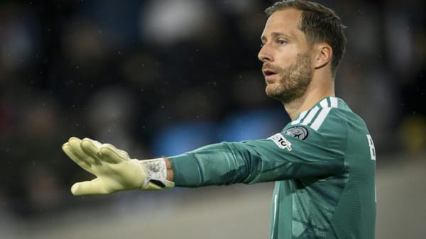 "Nicht zielführend": Baumann lehnt Torwart-Diskussion ab