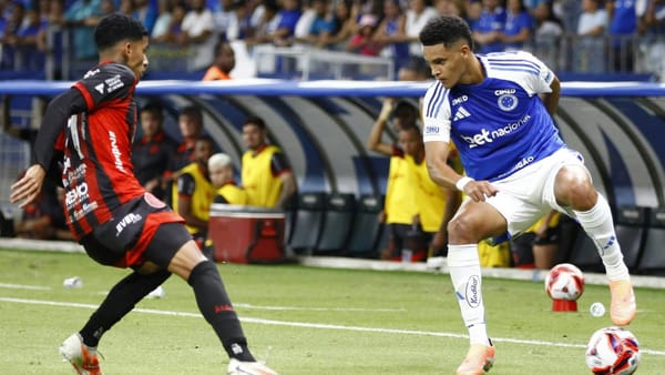 Ab Sommer: BVB holt Linksverteidiger Kaua Prates