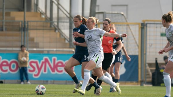 Wolfsburg schlägt TSG im Topspiel - Popp verletzt