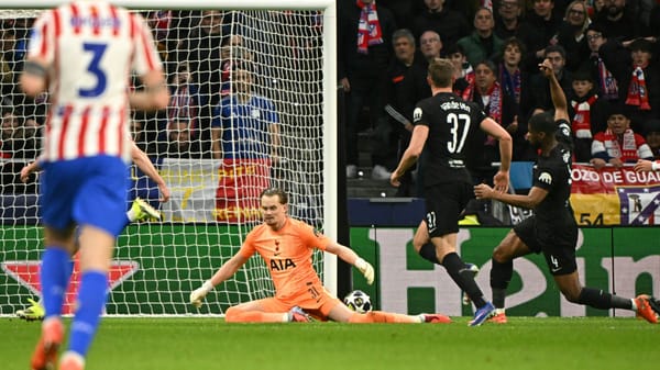 Zwei üble Fehler: Spurs wechseln Torhüter nach 17 Minuten