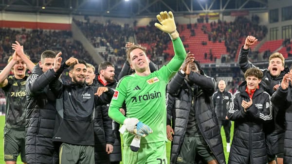 Unions Torhüter Raab fällt nach Debüt mehrere Wochen aus