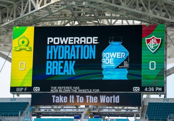 WM 2026: Trinkpausen als Werbeprodukt – und die FIFA liefert das Drehbuch