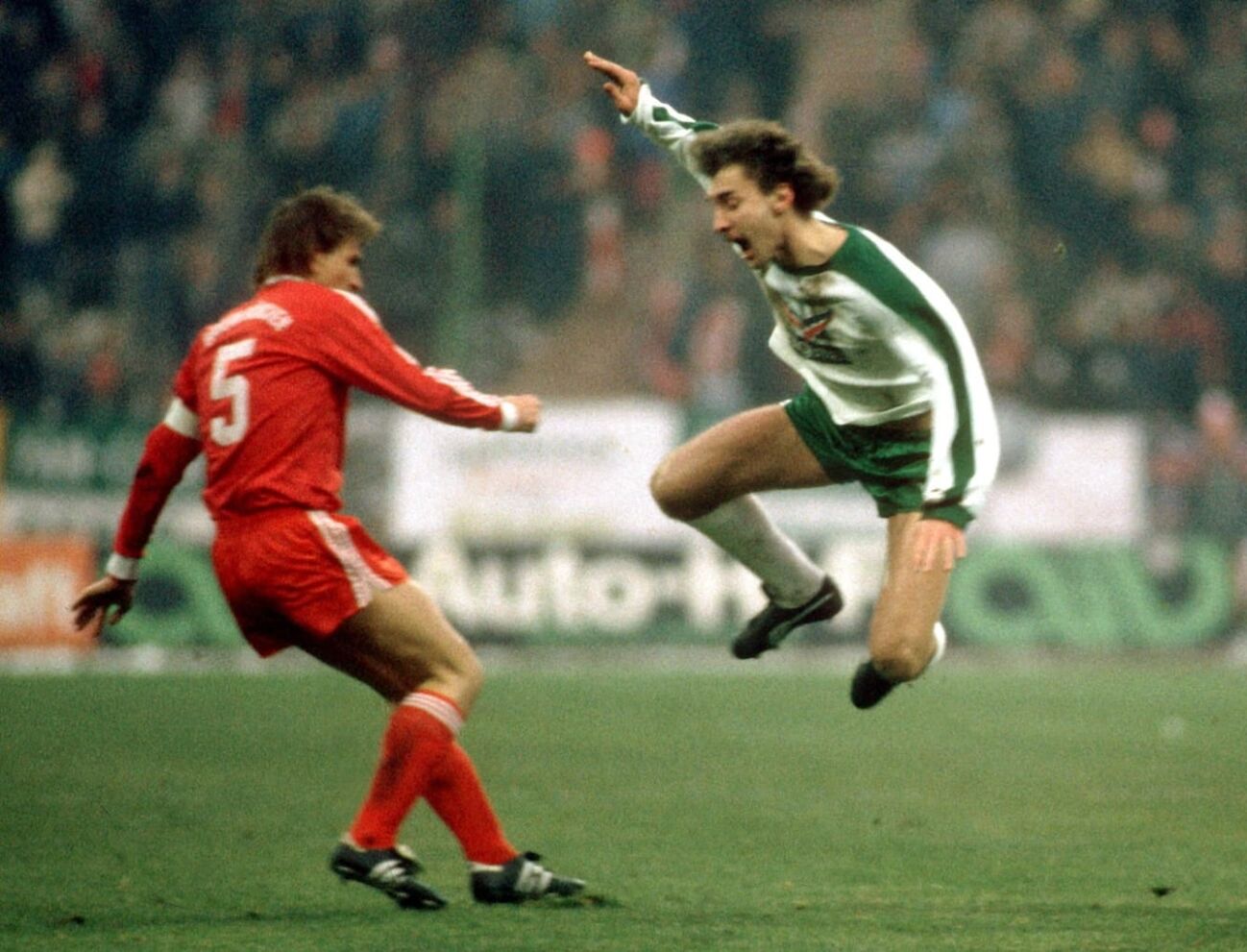 Auge an Rudi: Ein Foul