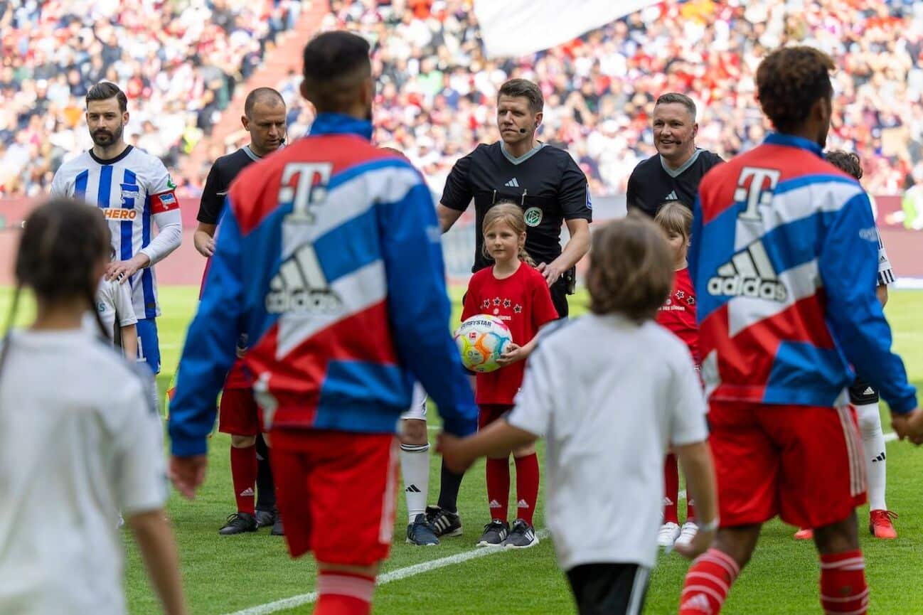 Der Fußballnachwuchs braucht Vorbilder