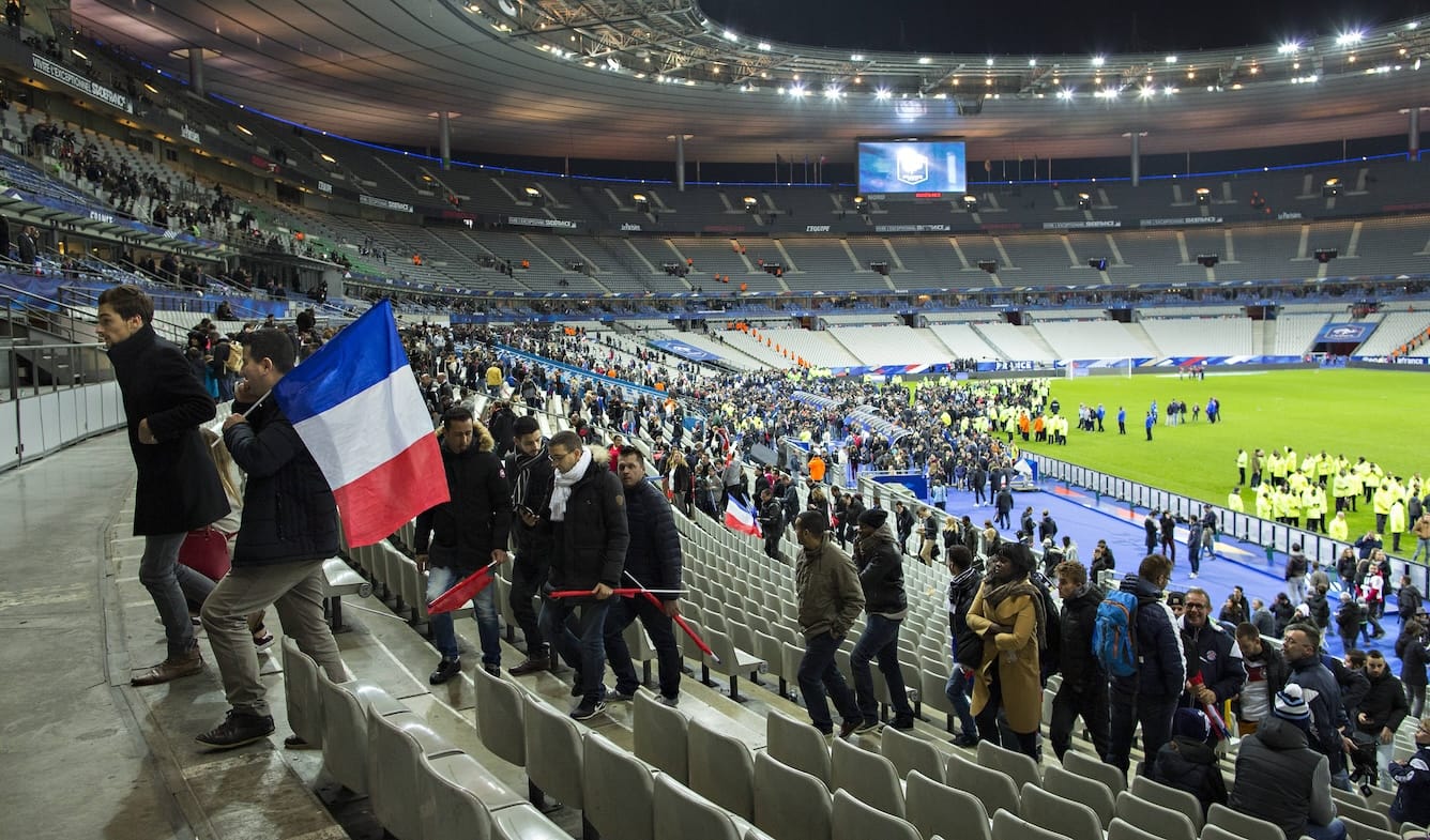 Der schwarze Freitag von Paris Der schwarze Freitag von Paris