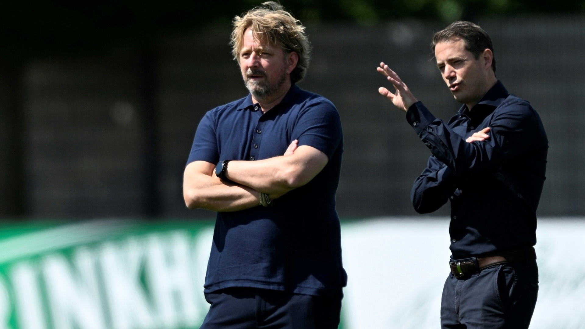 Ricken über Situation beim BVB: „Reibereien sind völlig normal“ Ricken über Situation beim BVB: "Reibereien sind völlig normal"