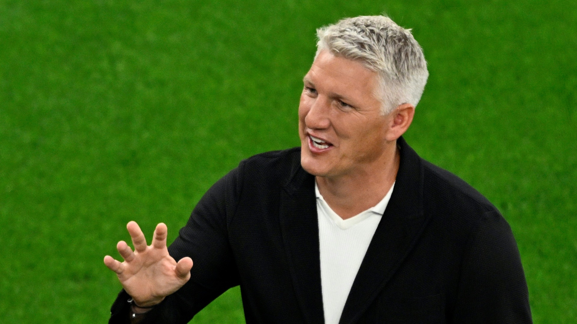 Schweinsteiger glaubt an Chance für Goretzka Schweinsteiger glaubt an Chance für Goretzka