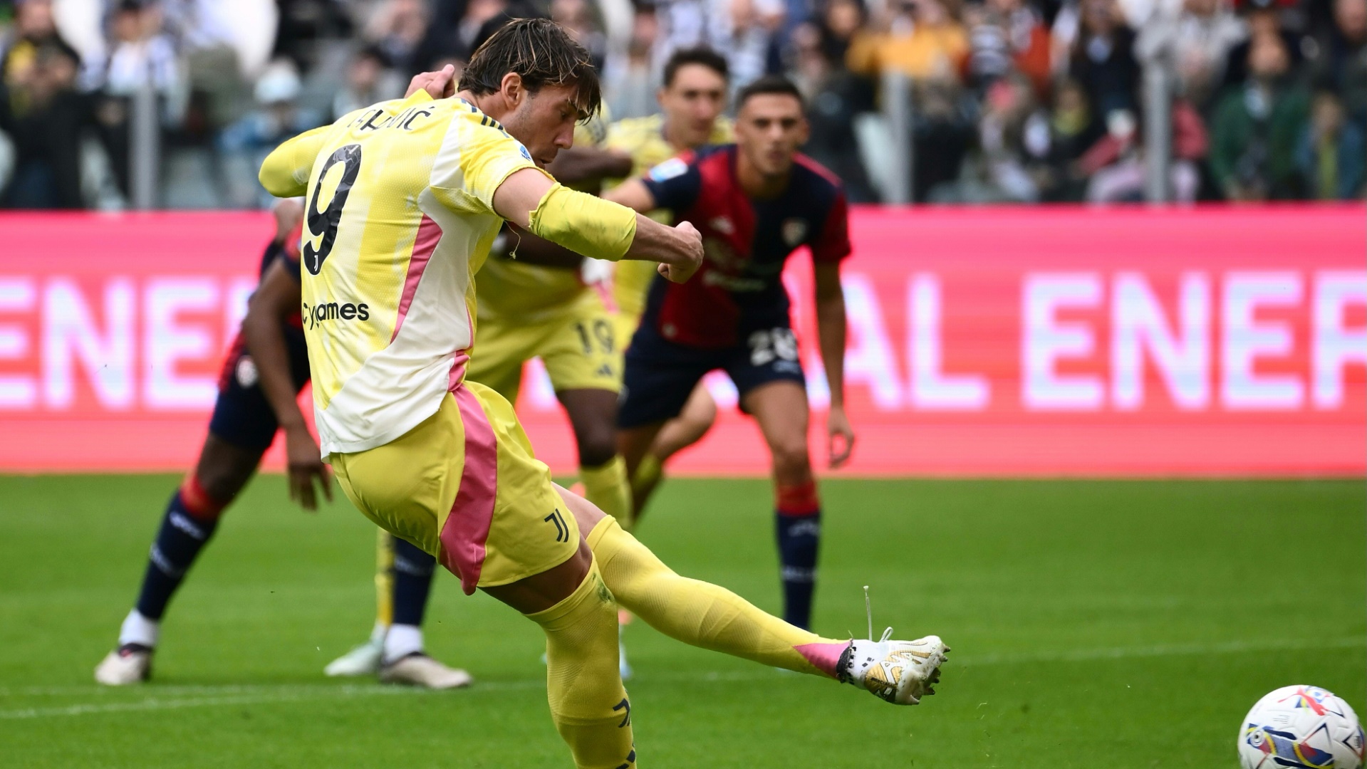 Erstes Gegentor: Juve lässt Federn Erstes Gegentor: Juve lässt Federn