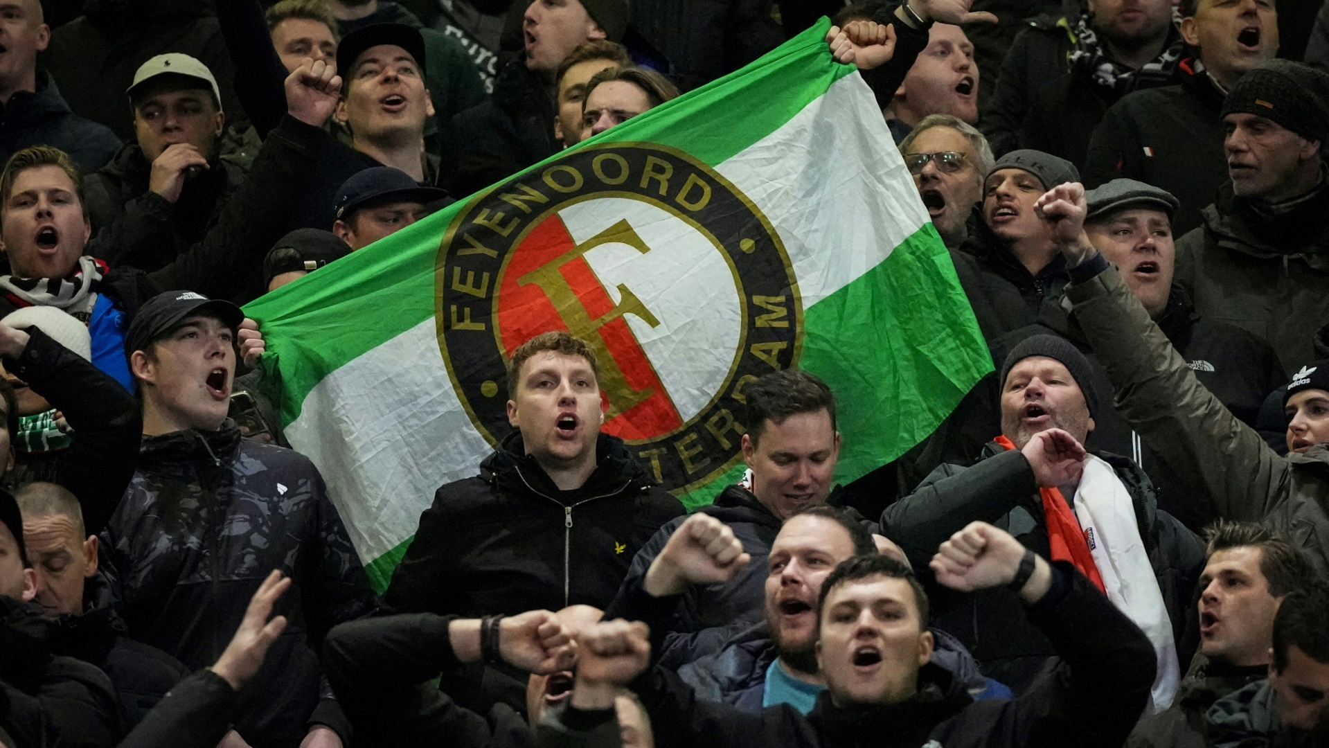 Polizeistreik: Topspiel Feyenoord gegen Ajax abgesagt Polizeistreik: Topspiel Feyenoord gegen Ajax abgesagt