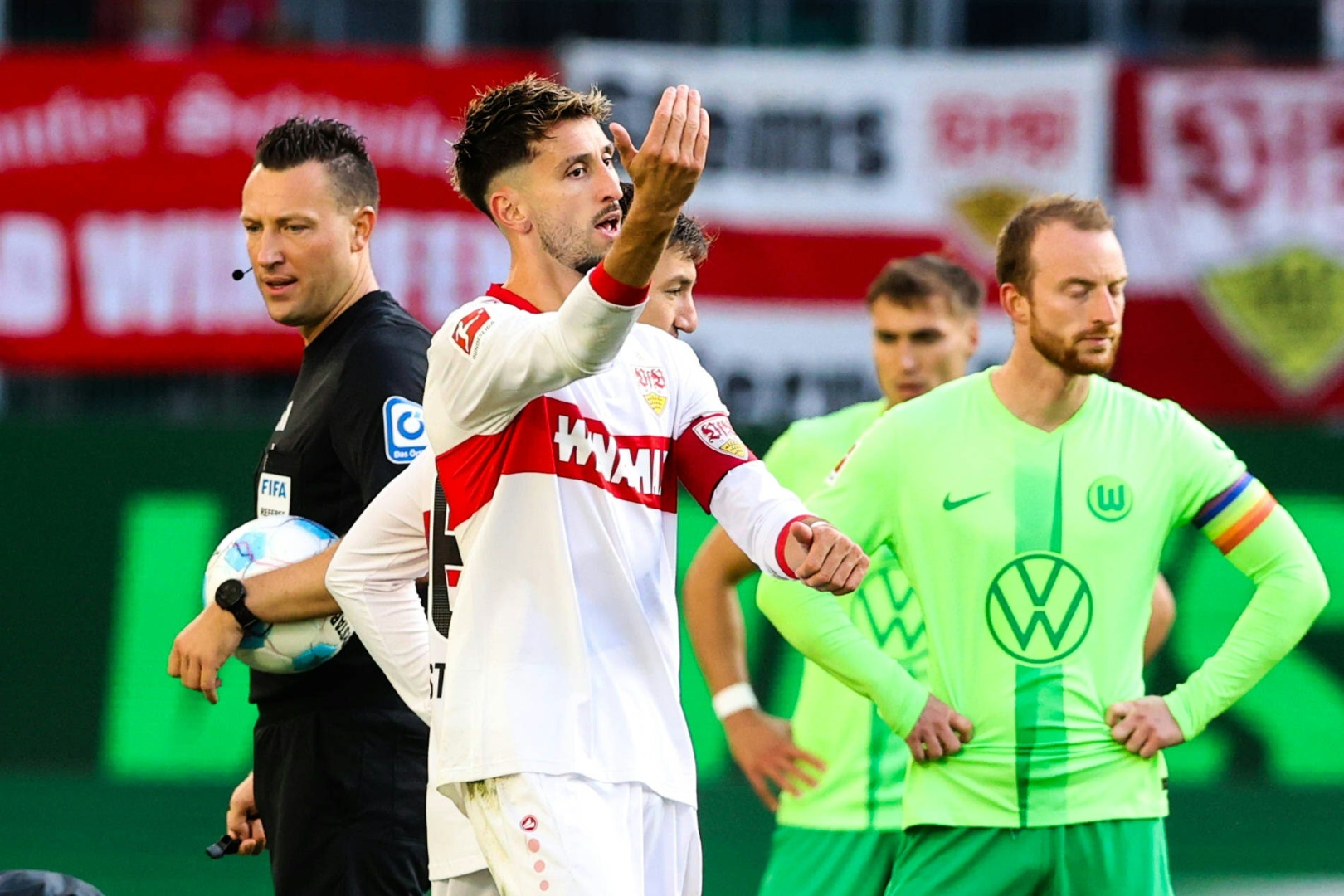 Keine Sperre für Karazor: Sportgericht hebt Platzverweis auf Keine Sperre für Karazor: Sportgericht hebt Platzverweis auf