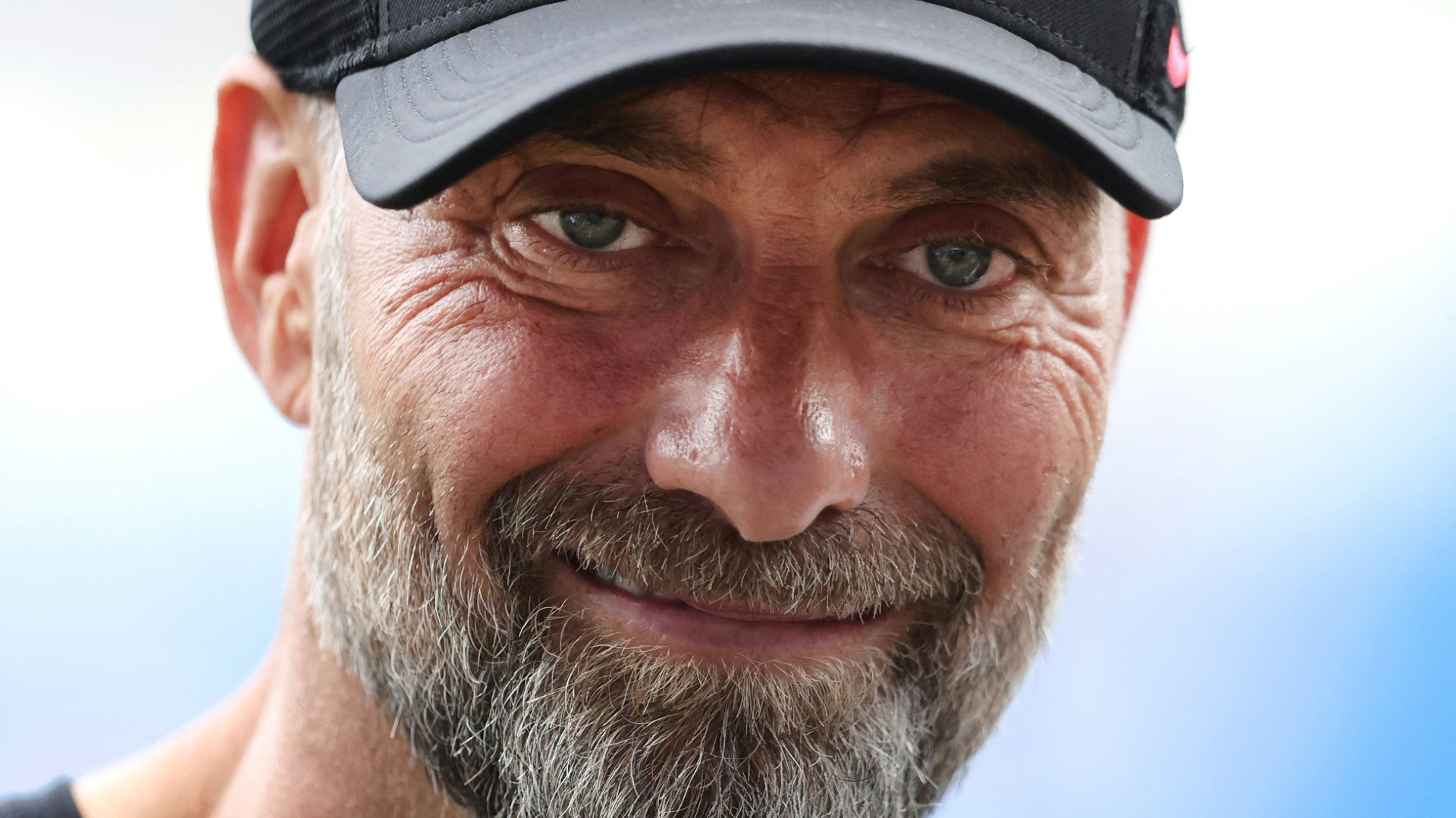 Klopp meldet sich aus dem Urlaub: „Ich möchte wieder lernen“ Klopp meldet sich aus dem Urlaub: "Ich möchte wieder lernen"