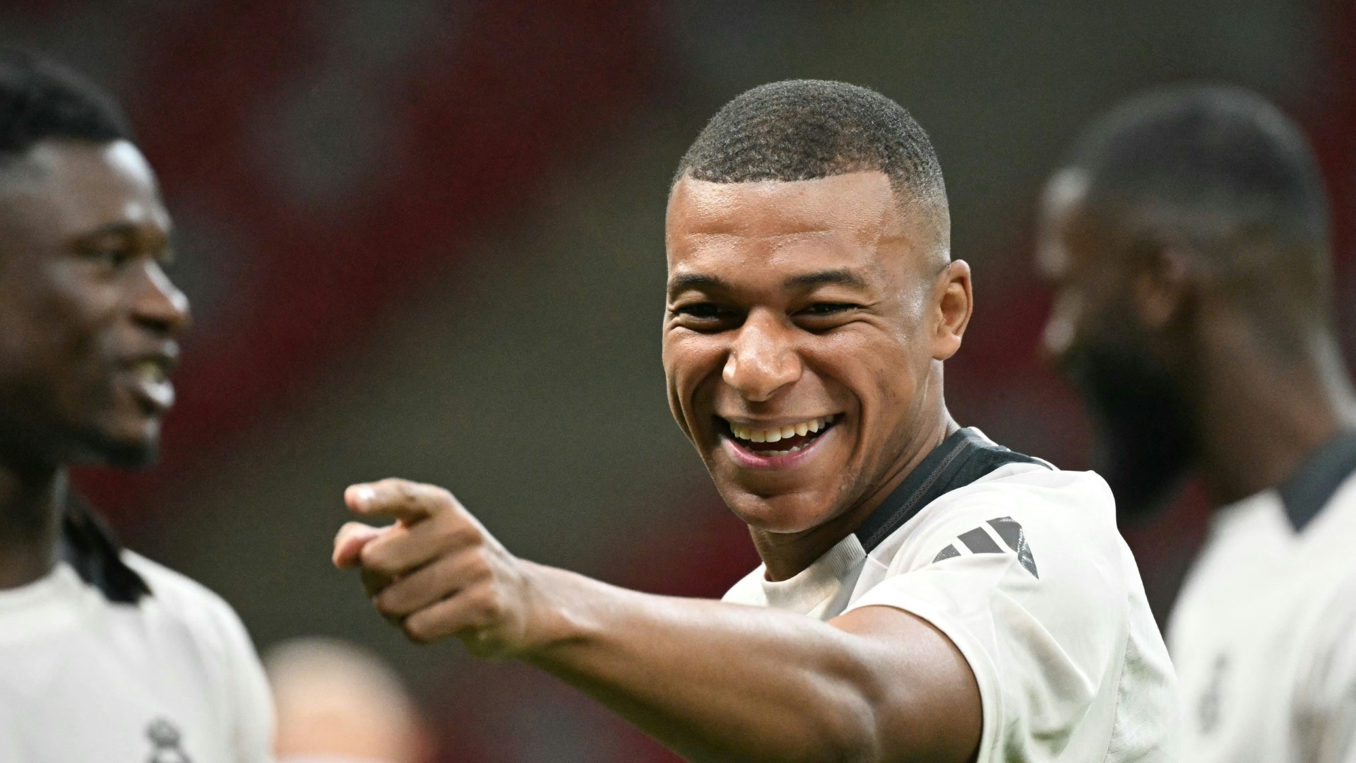 Carvajal erleichtert: Unter Mbappe „oft gelitten“ Carvajal erleichtert: Unter Mbappe "oft gelitten"