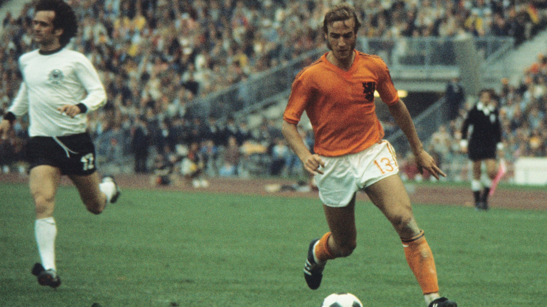 Niederländische Fußball-Ikone Neeskens verstorben Niederländische Fußball-Ikone Neeskens verstorben