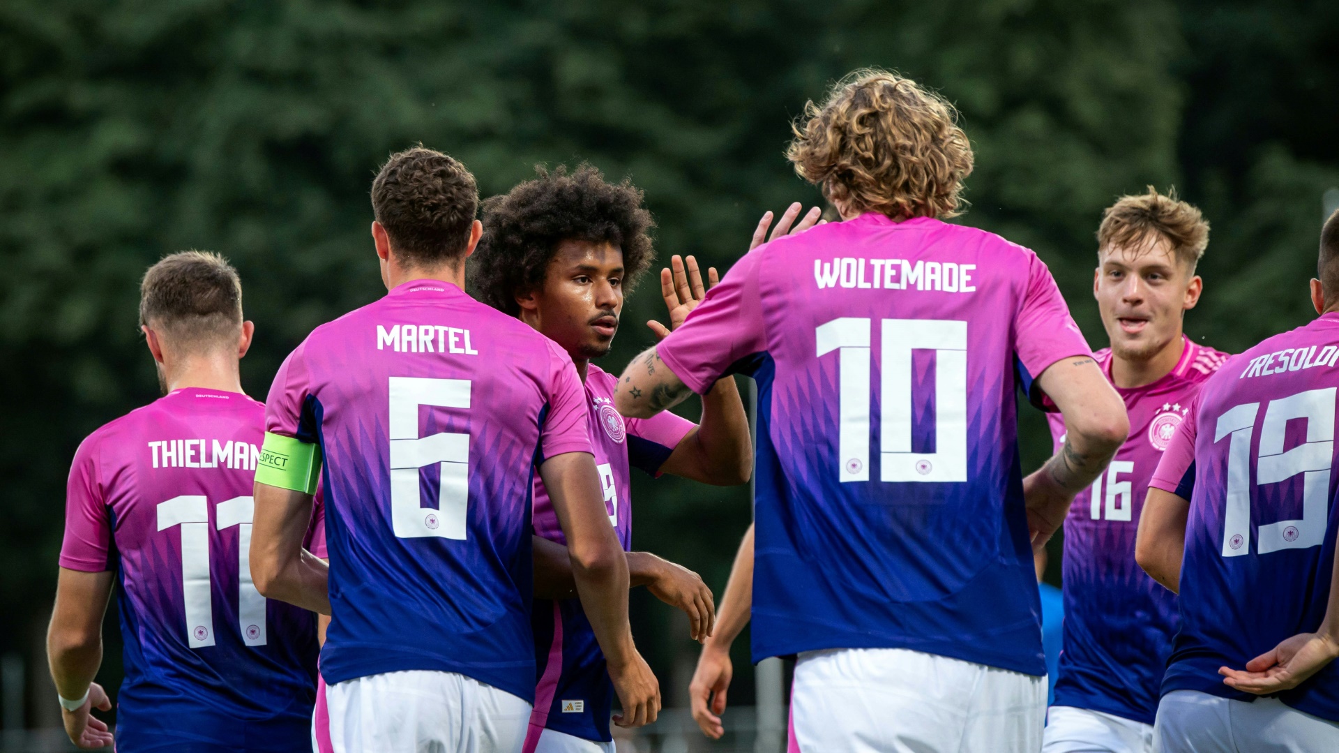 U21 kann nach Kantersieg für EM planen U21 kann nach Kantersieg für EM planen