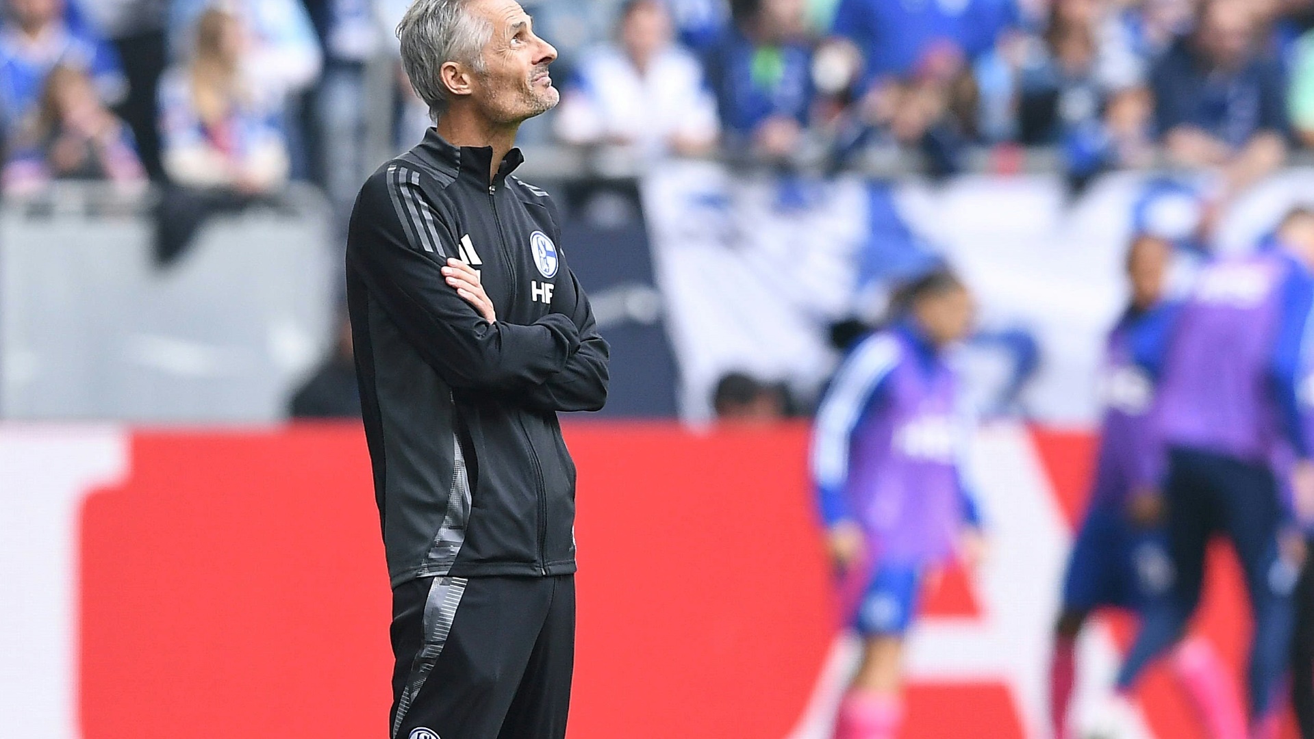 Van Wonderens Heimpremiere: Schalke verliert gegen Fürth Van Wonderens Heimpremiere: Schalke verliert gegen Fürth