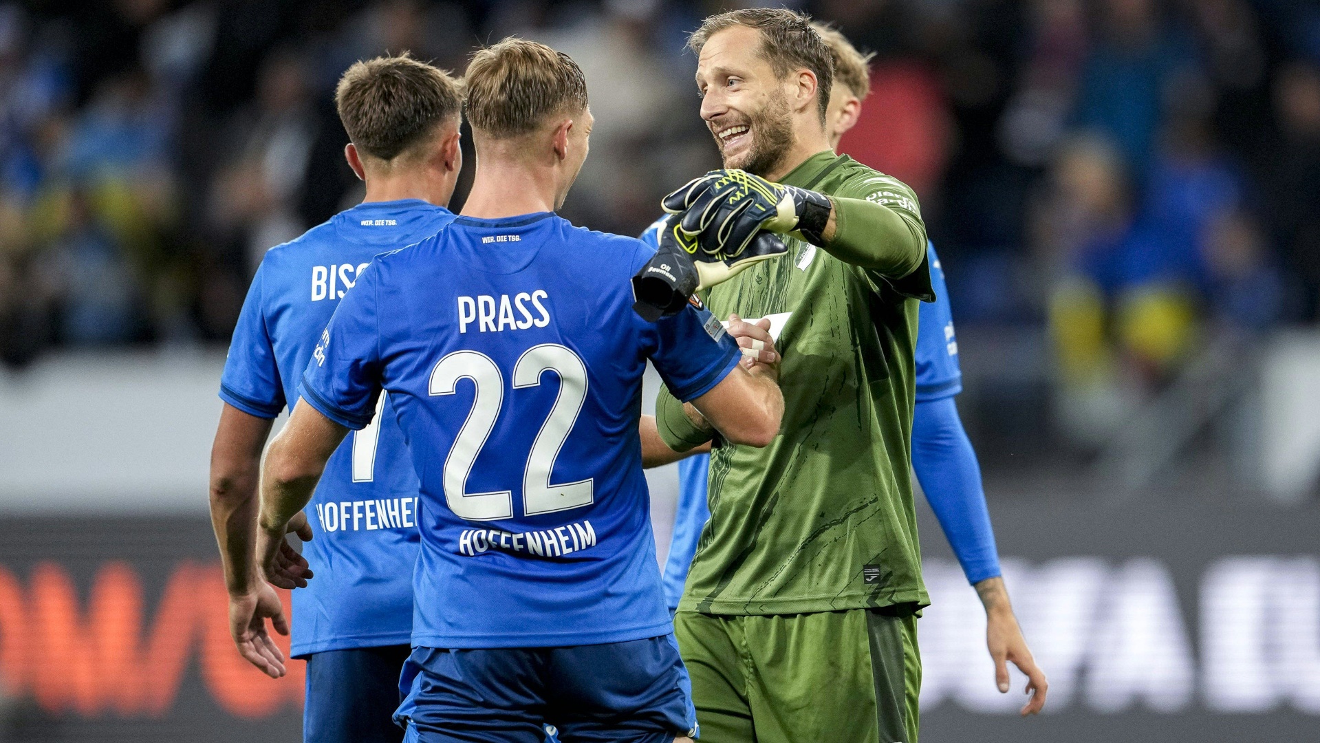 Baumann vor DFB-Premiere: „Will der Mannschaft helfen“ Baumann vor DFB-Premiere: "Will der Mannschaft helfen"