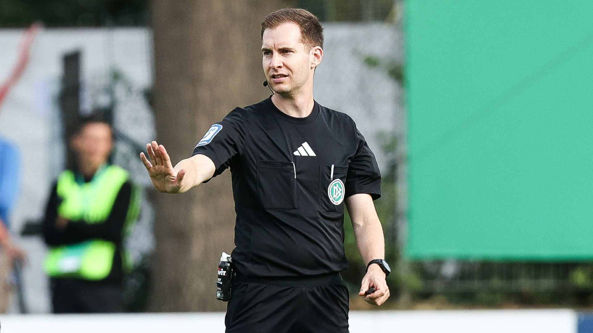 Morddrohung gegen DFB-Referee: Ermittlungen eingestellt Morddrohung gegen DFB-Referee: Ermittlungen eingestellt