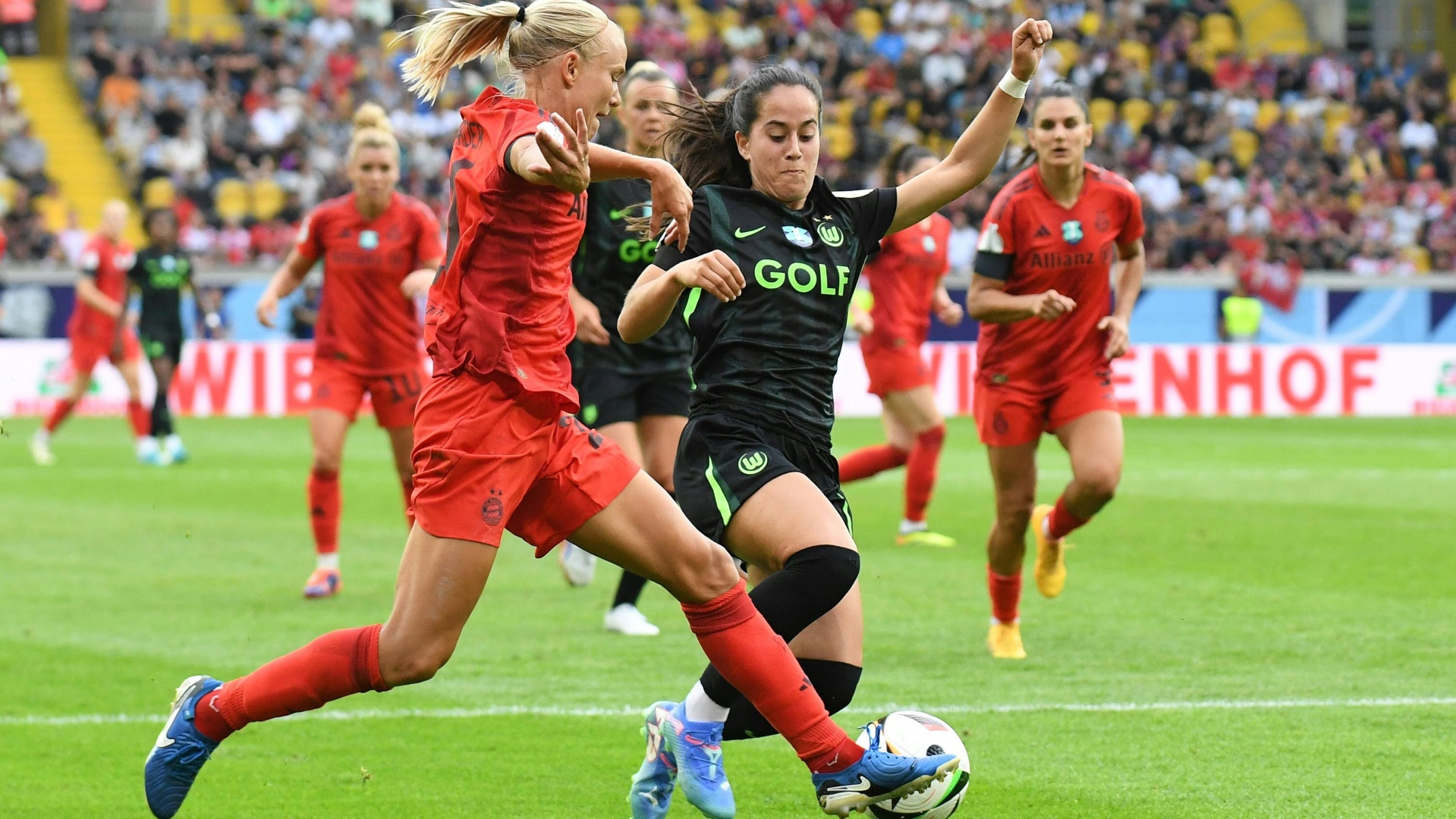 Frauen-Bundesliga: Wolfsburg gegen Bayern am Samstagabend Frauen-Bundesliga: Wolfsburg gegen Bayern am Samstagabend