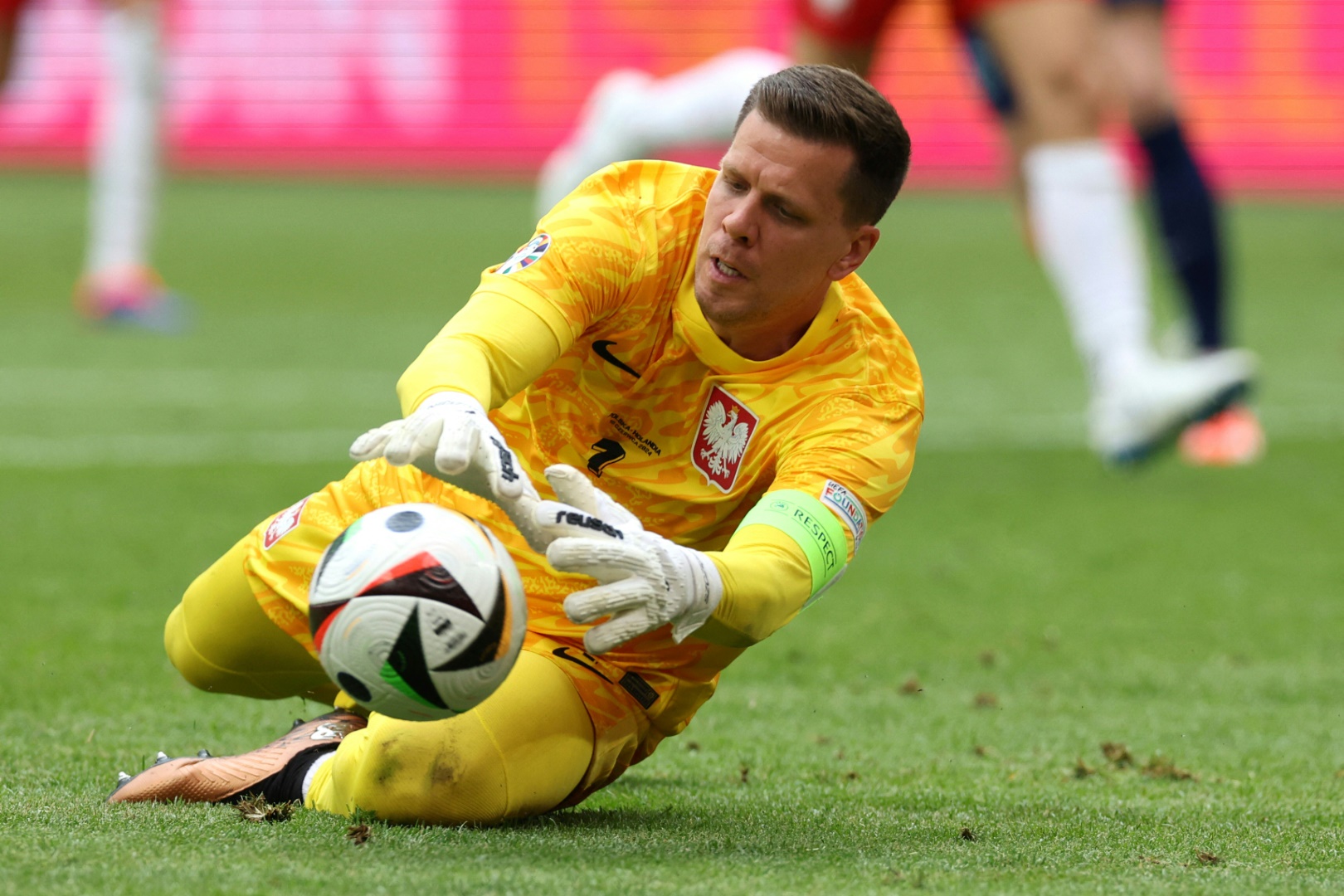 Medien: Szczesny bei Barca zum Medizincheck Medien: Szczesny bei Barca zum Medizincheck